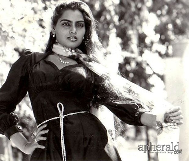 Silk Smitha Rare Unseen Spicy Gallery