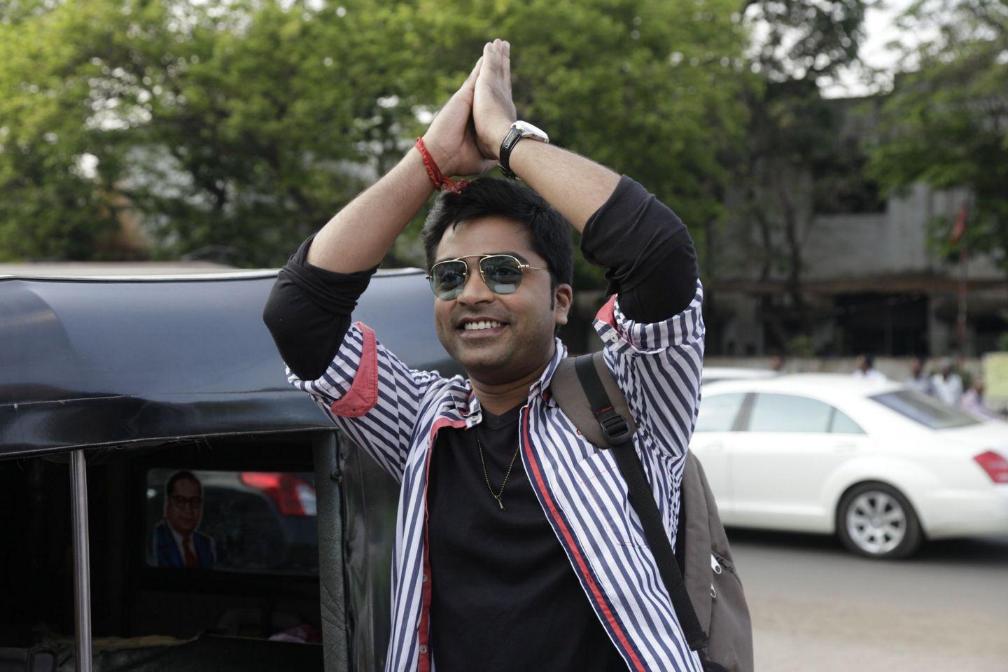 Simbu Vaalu Str Stills