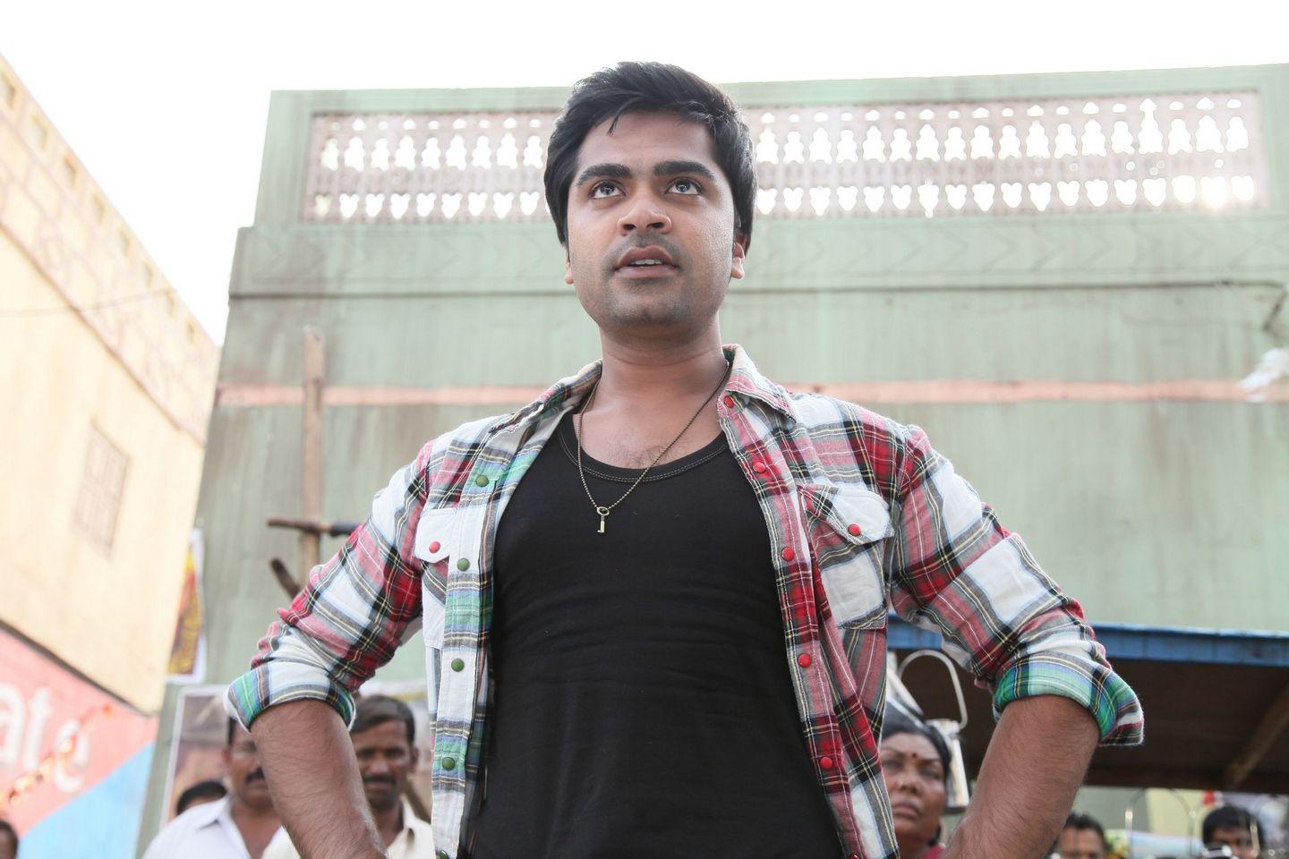 Simbu Vaalu Str Stills