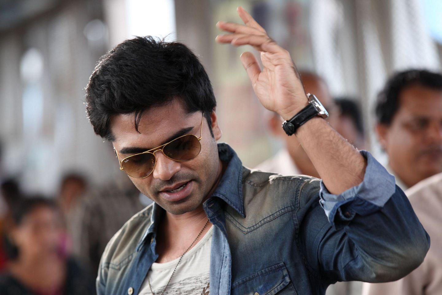 Simbu Vaalu Str Stills