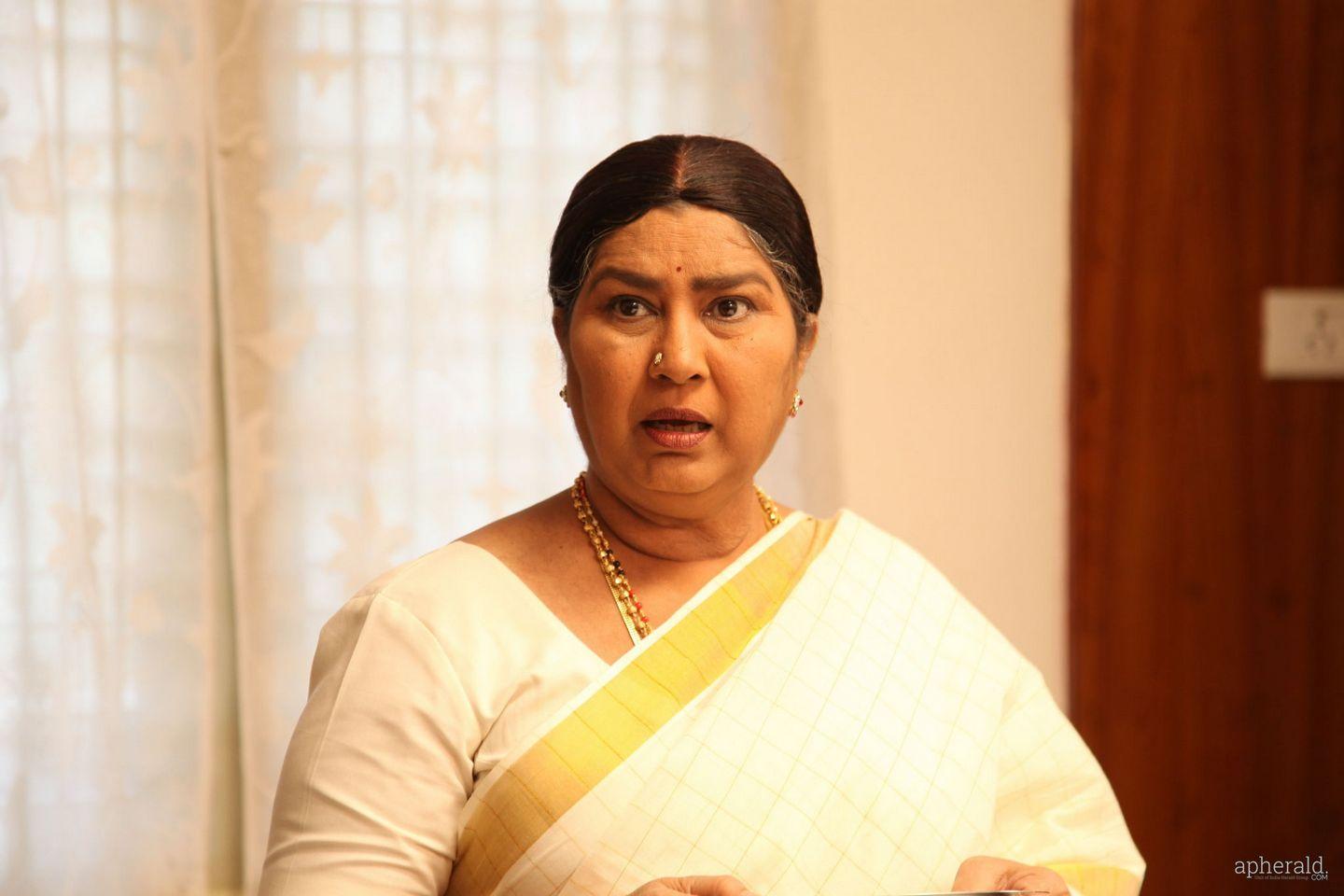 Singam123 Movie Stills