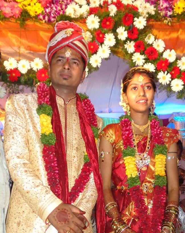 Singer Madhu Priya & Srikanth Marriage Photos