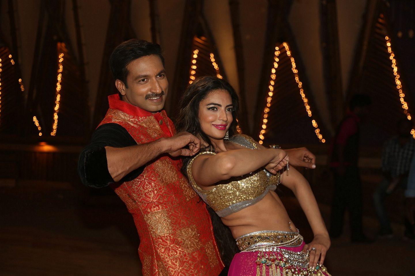 Soukhyam Item Song Working Photos