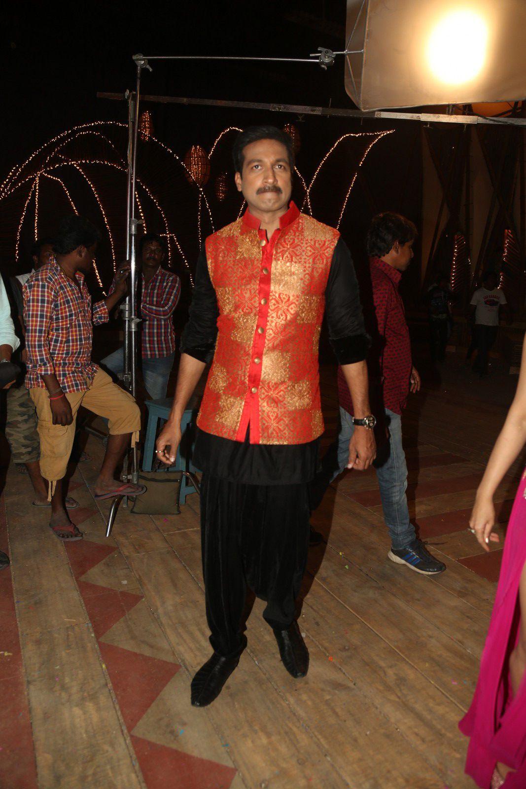 Soukhyam Item Song Working Photos