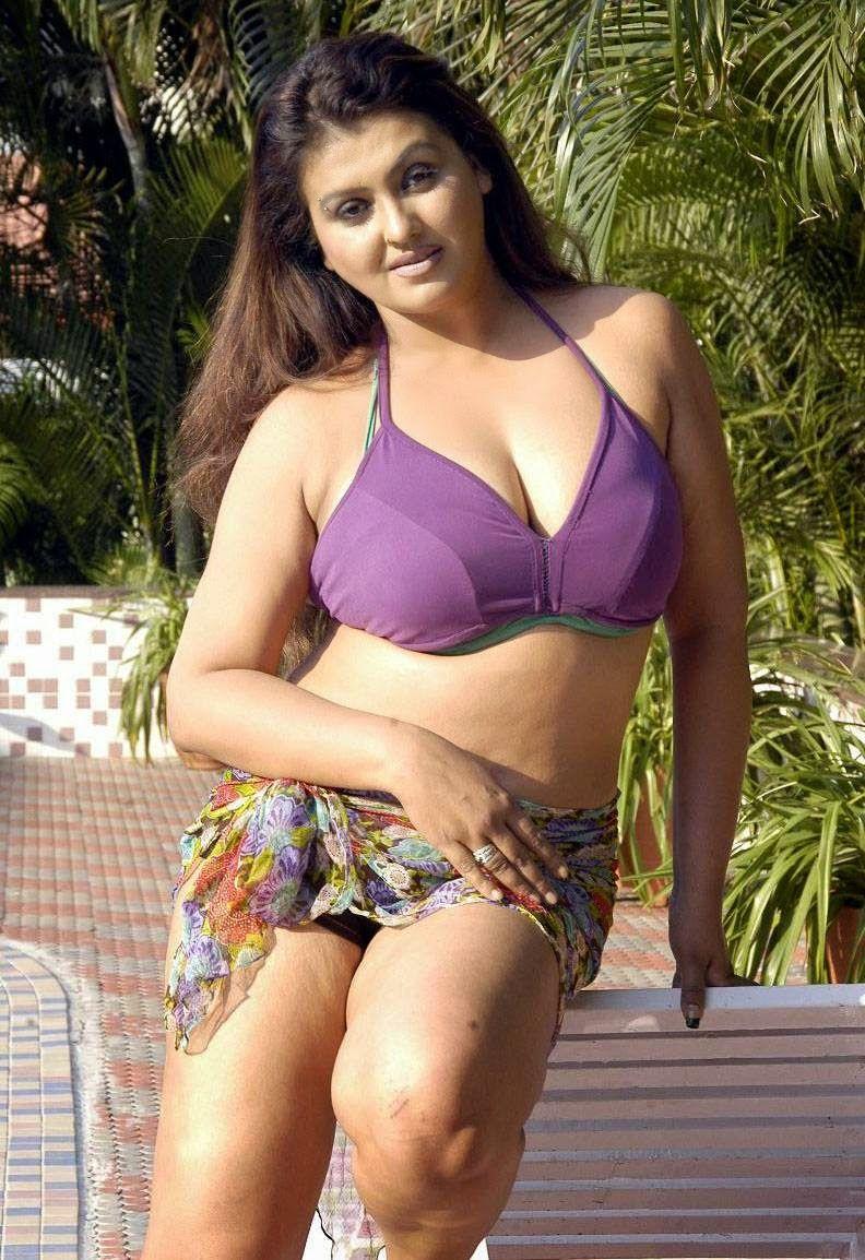 South Indian Actress sexy in Bikini Style