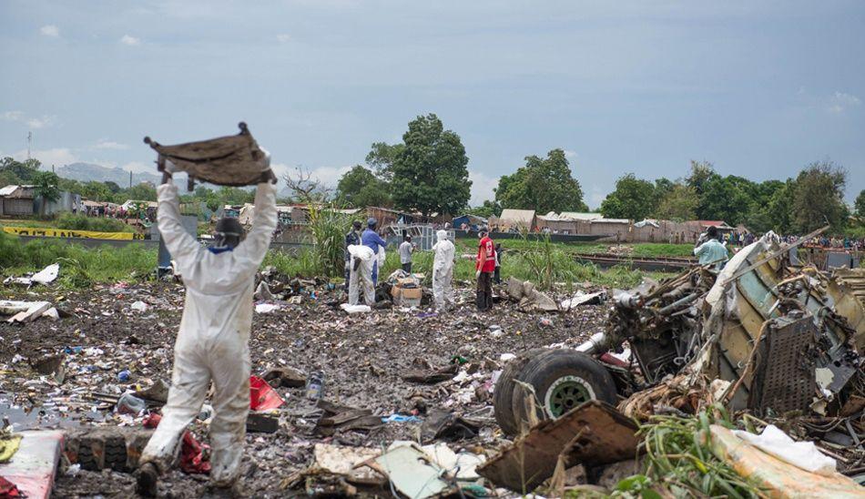 South Sudan Plane Crash Photos