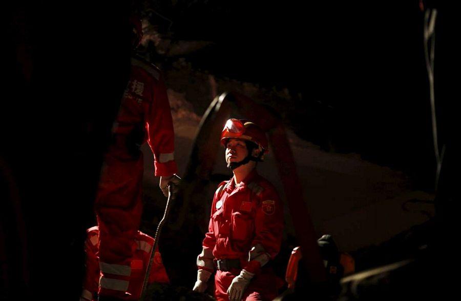Special Rescue Team Helping Nepal Earthquake survivors
