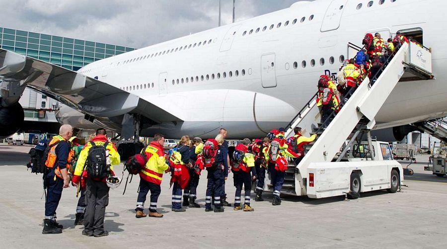 Special Rescue Team Helping Nepal Earthquake survivors