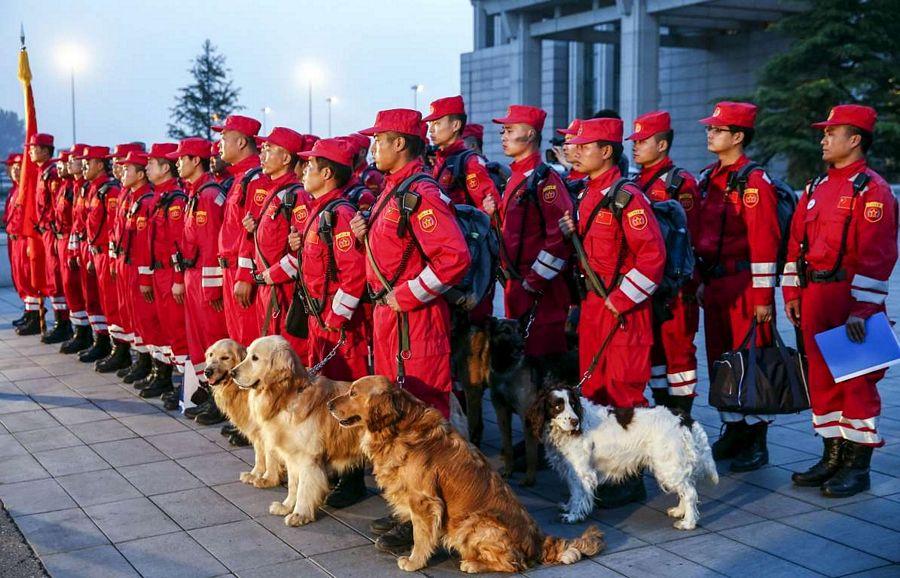 Special Rescue Team Helping Nepal Earthquake survivors