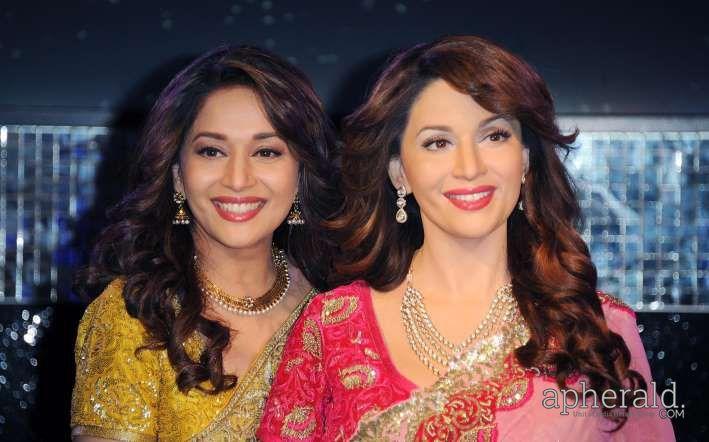 Star And Their Dimples