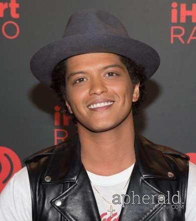 Star And Their Dimples