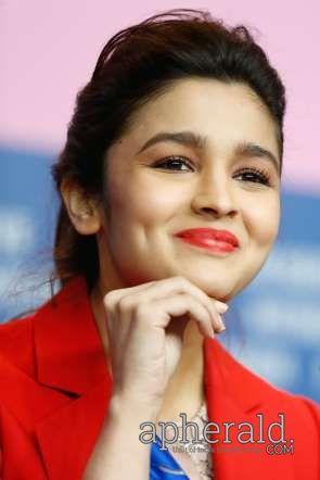 Star And Their Dimples