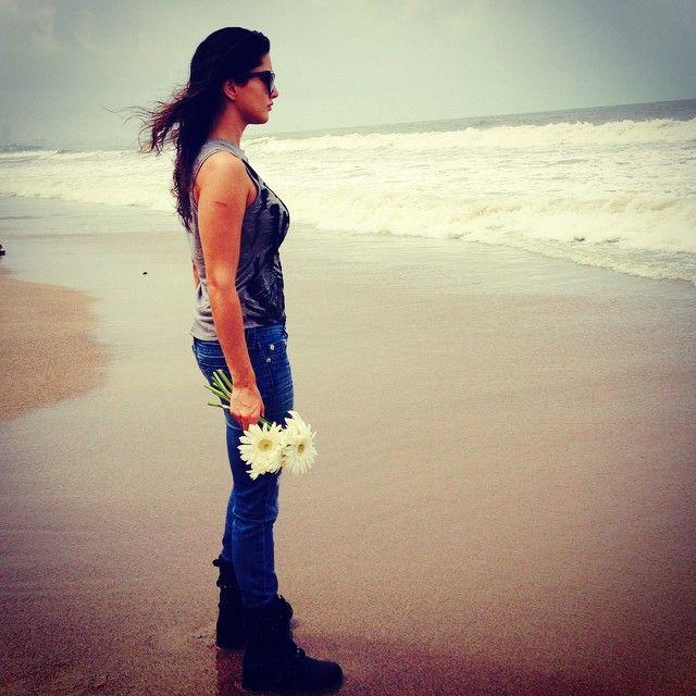 Sunny Leone enjoying Holiday Trip Photos