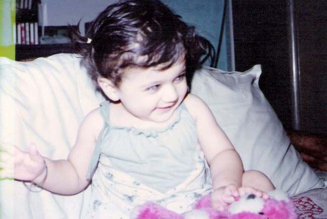 Taapsee Pannu Childhood Images