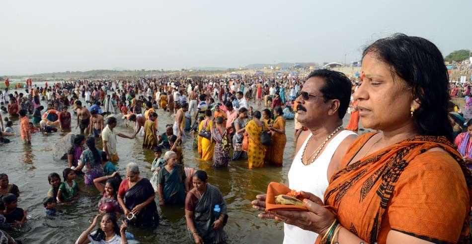 Telangana Pushkaralu 3rd day Photos