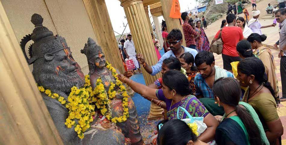 Telangana Pushkaralu 4th day Photos