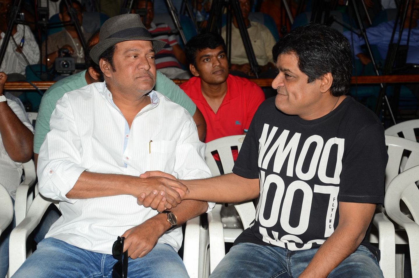 Thikka First Look Launch Photos