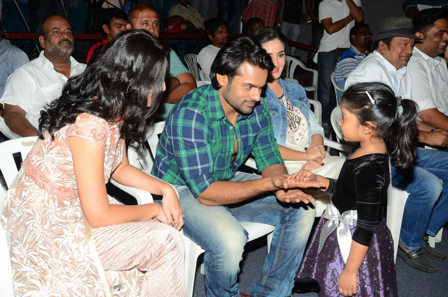 Thikka First Look Launch Photos