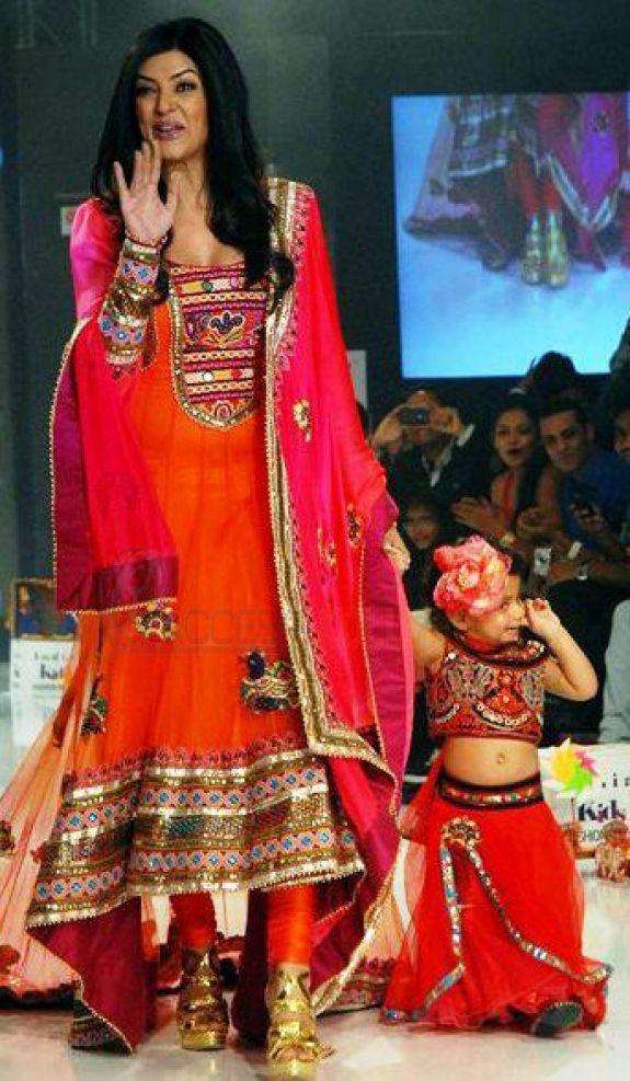 Tollywood heroines with their Daughters