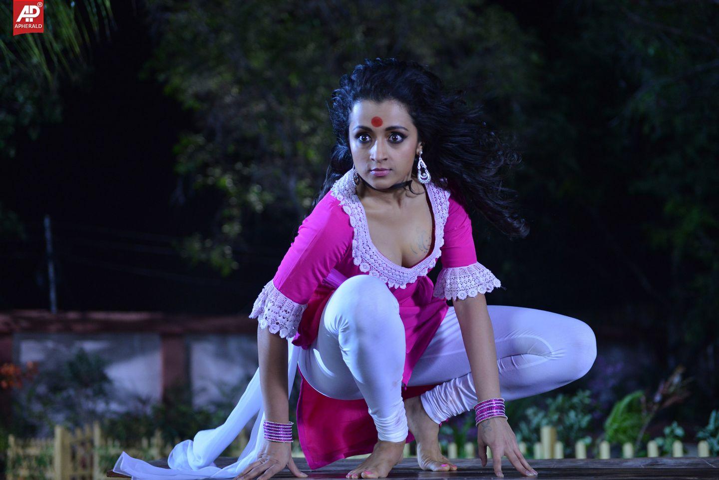 Trisha's Nayaki Posters and Stills