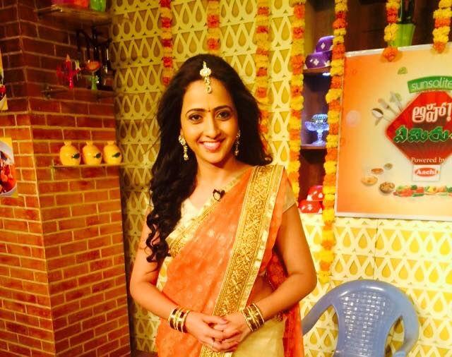 TV Anchor Lasya Rare & UNseened Photos