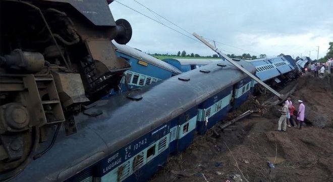 Exclusive Photos: Two Trains express fell into the Machak river