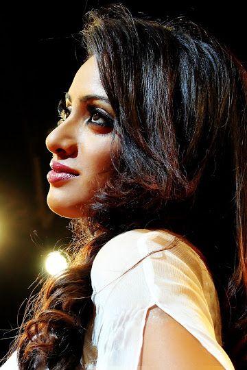 Udaya Bhanu Rare & Unseen Photos