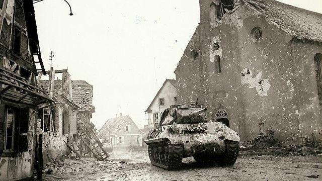 Unbelievable Rare Photos from World War Two