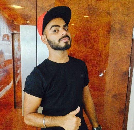 UNBELIEVABLE Virat Kohli Doop Photos