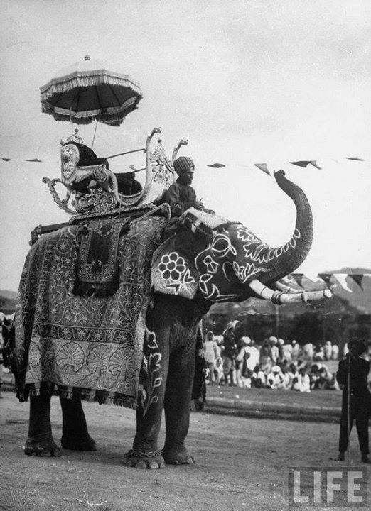 Unseen 1940s Nizams Photos