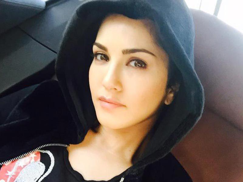 Sunny Leone Unseen Instagram Photos