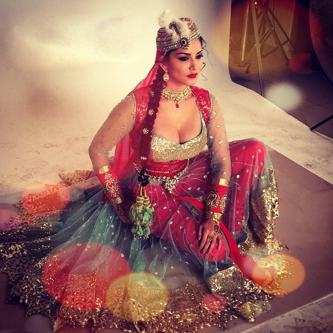 Sunny Leone Unseen Instagram Photos