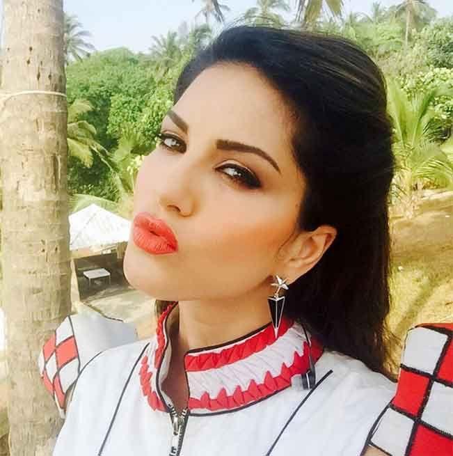 Sunny Leone Unseen Instagram Photos