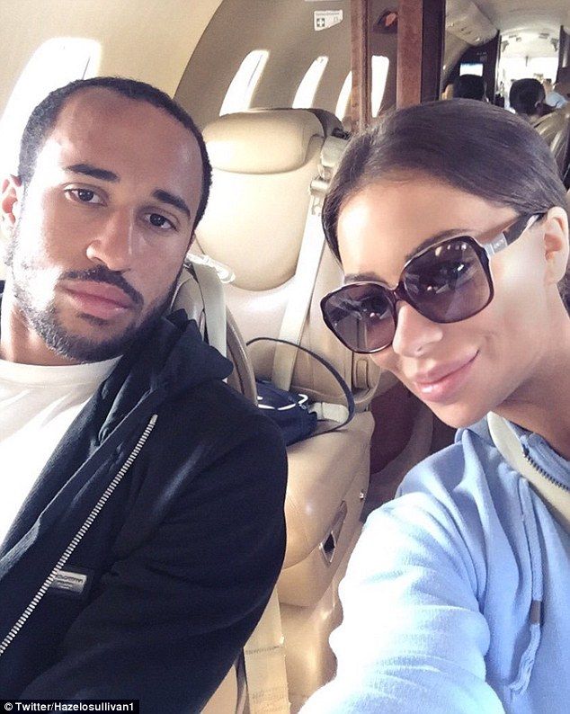 Unseened Wives and girlfriends gearing cheer summer Photos