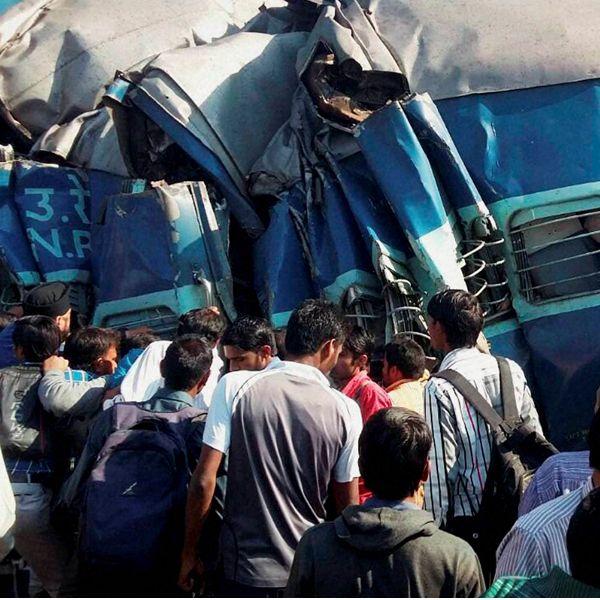 UP Train Accident Photos