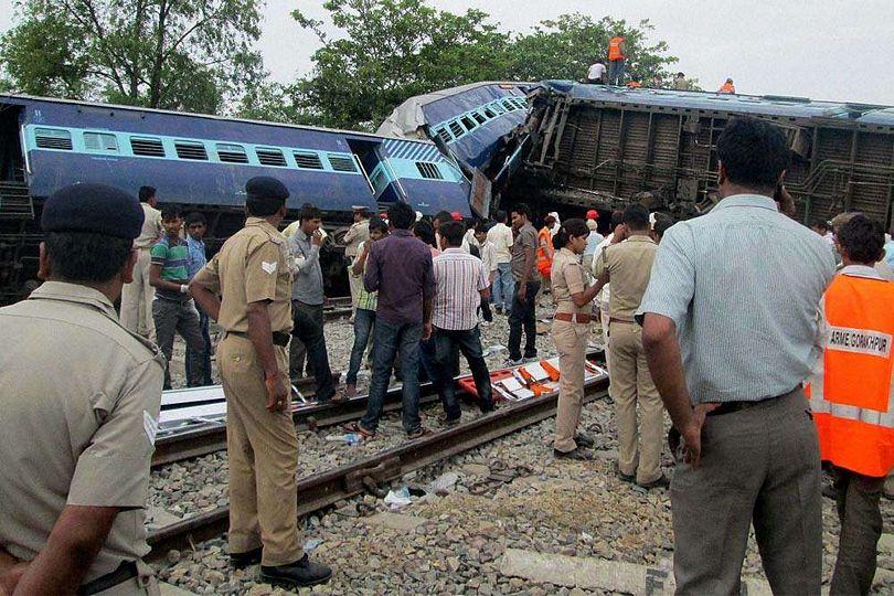 UP Train Accident Photos