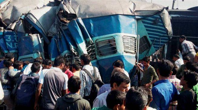 UP Train Accident Photos