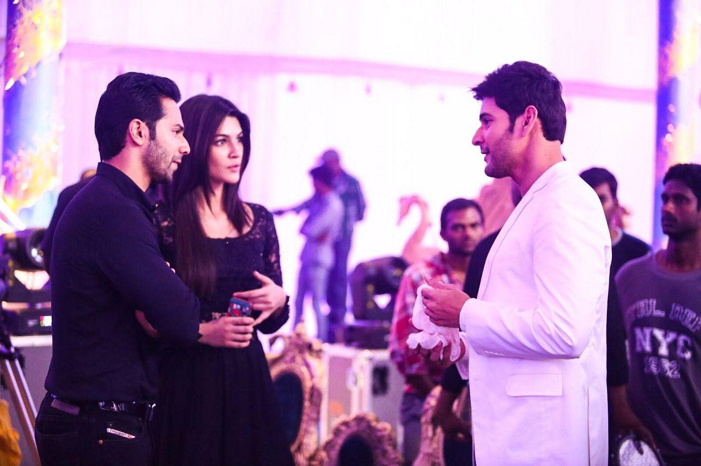 Varun Dhawan and Kriti Sanon Meets Mahesh Babu