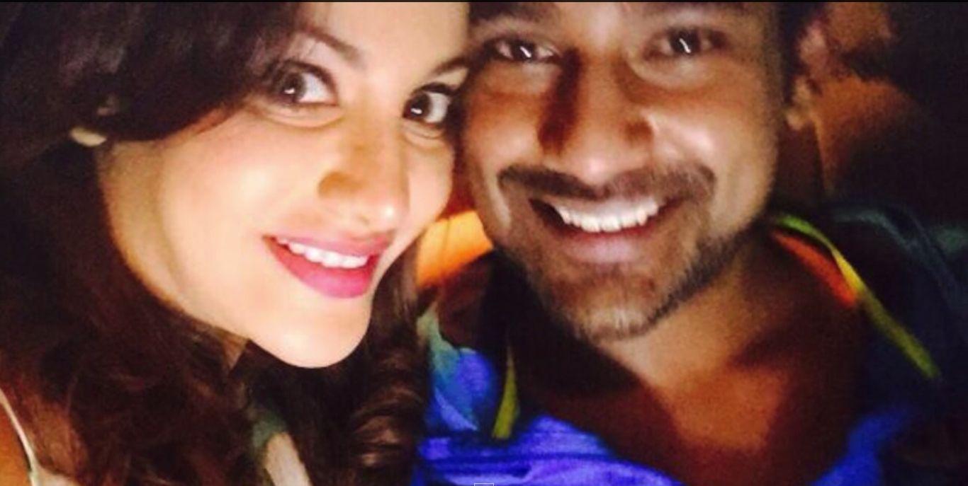 Varun Sandesh with Girl Friend Private Selfies Leaked Photos