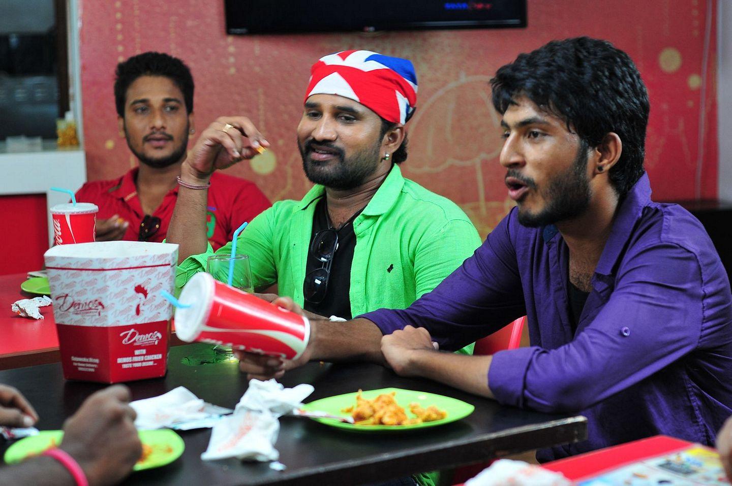 Veelaithe Premiddam Movie Stills