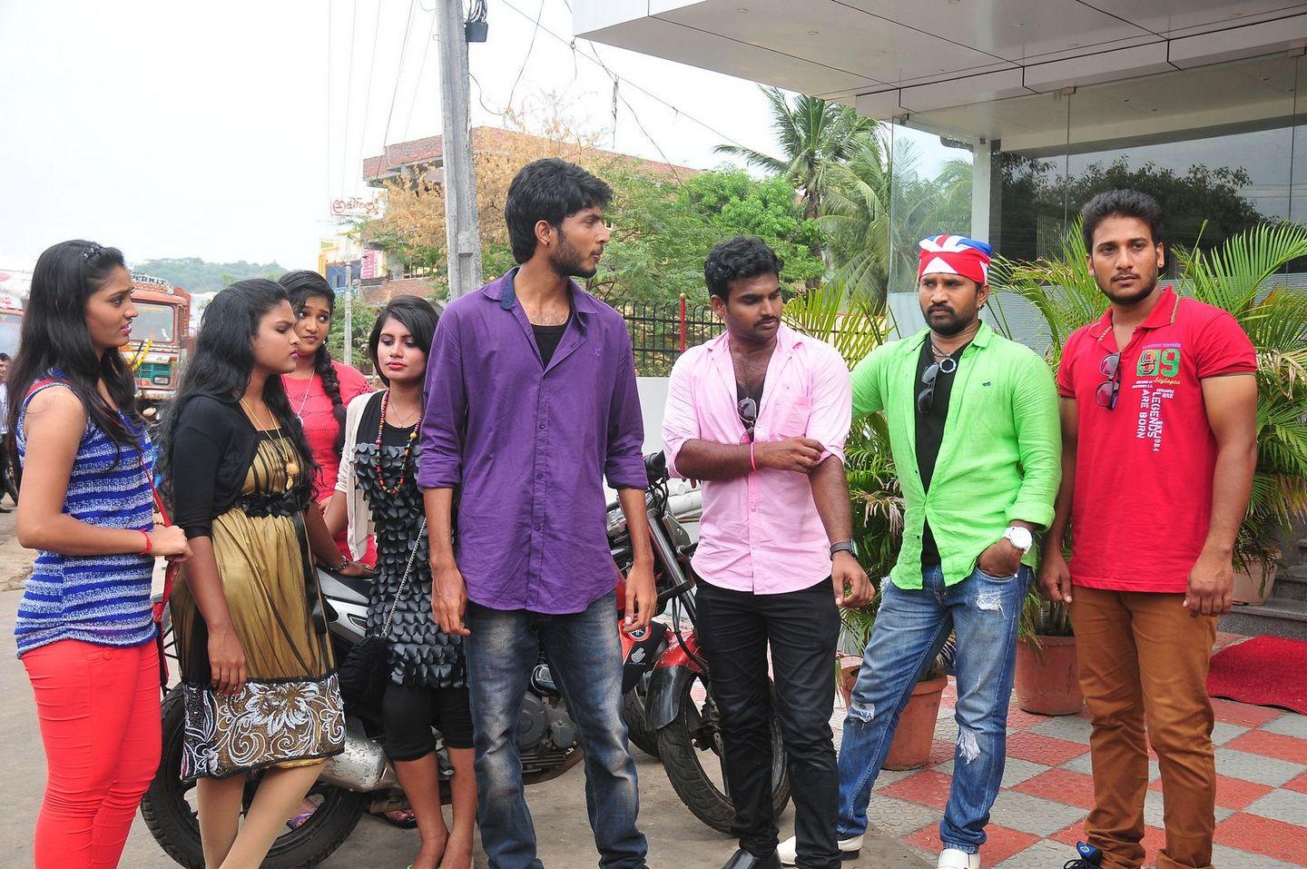 Veelaithe Premiddam Movie Stills