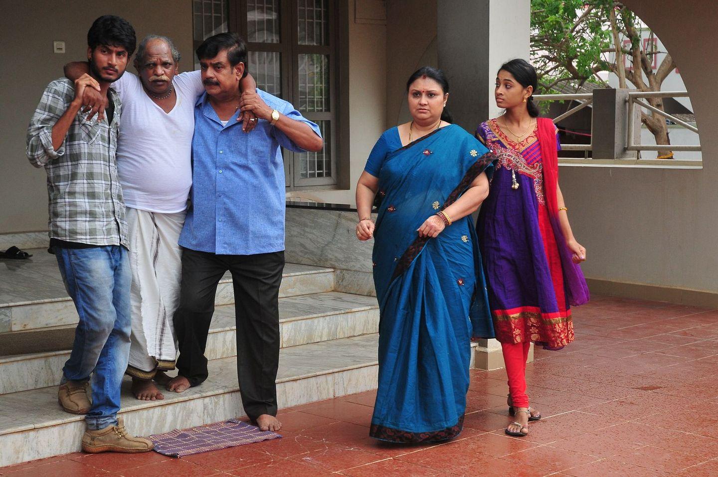 Veelaithe Premiddam Movie Stills