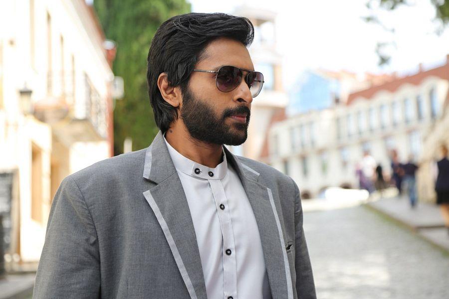 Veera Sivaji Movie New Stills