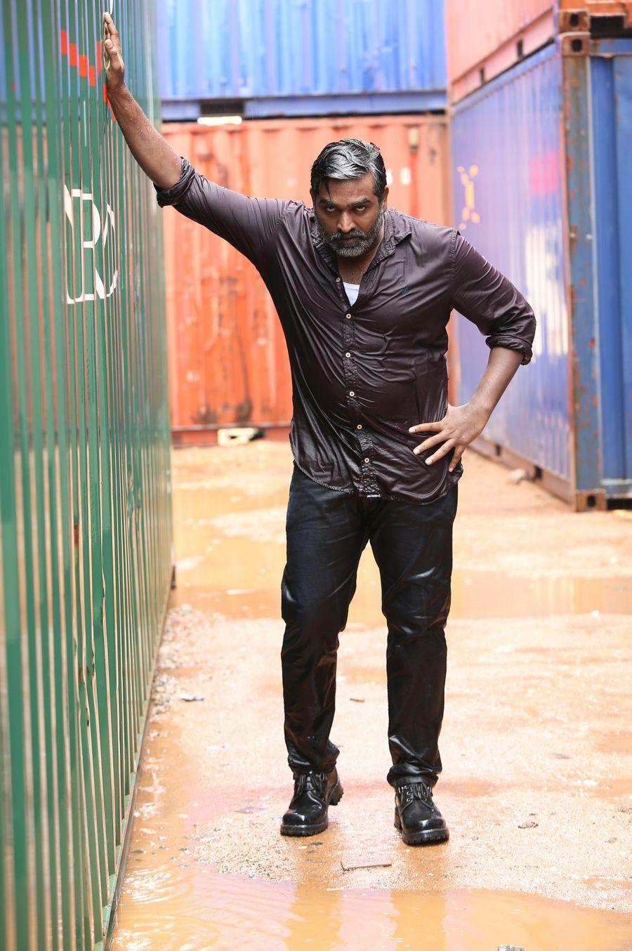 Vikram Vedha Movie Latest Stills