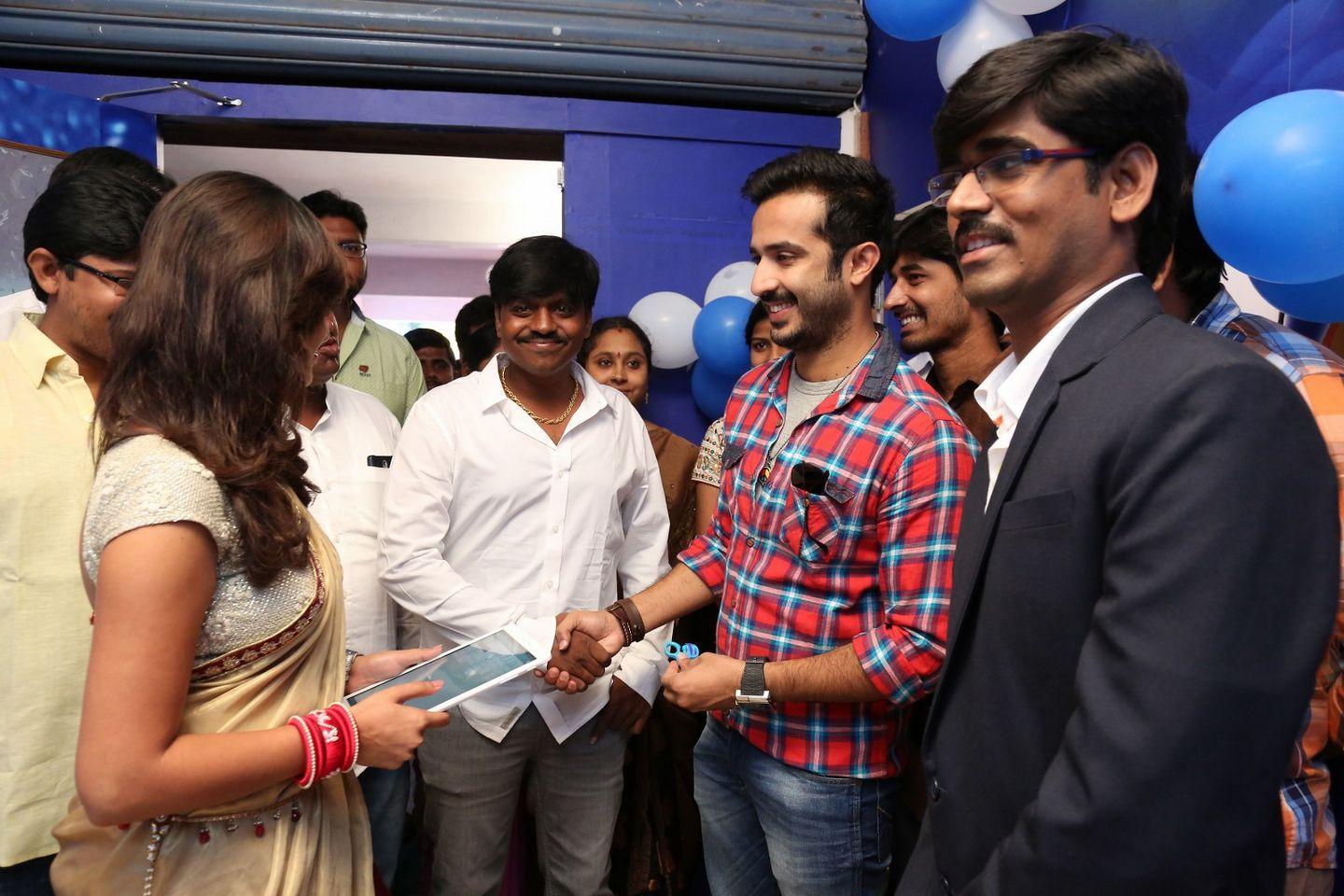 Washoo Shop Launch Photos