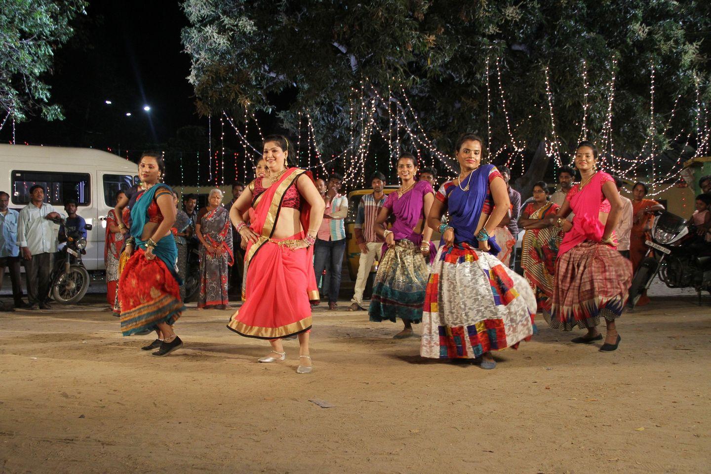 Yaanai Mel Kuthirai Savaari Movie Stills