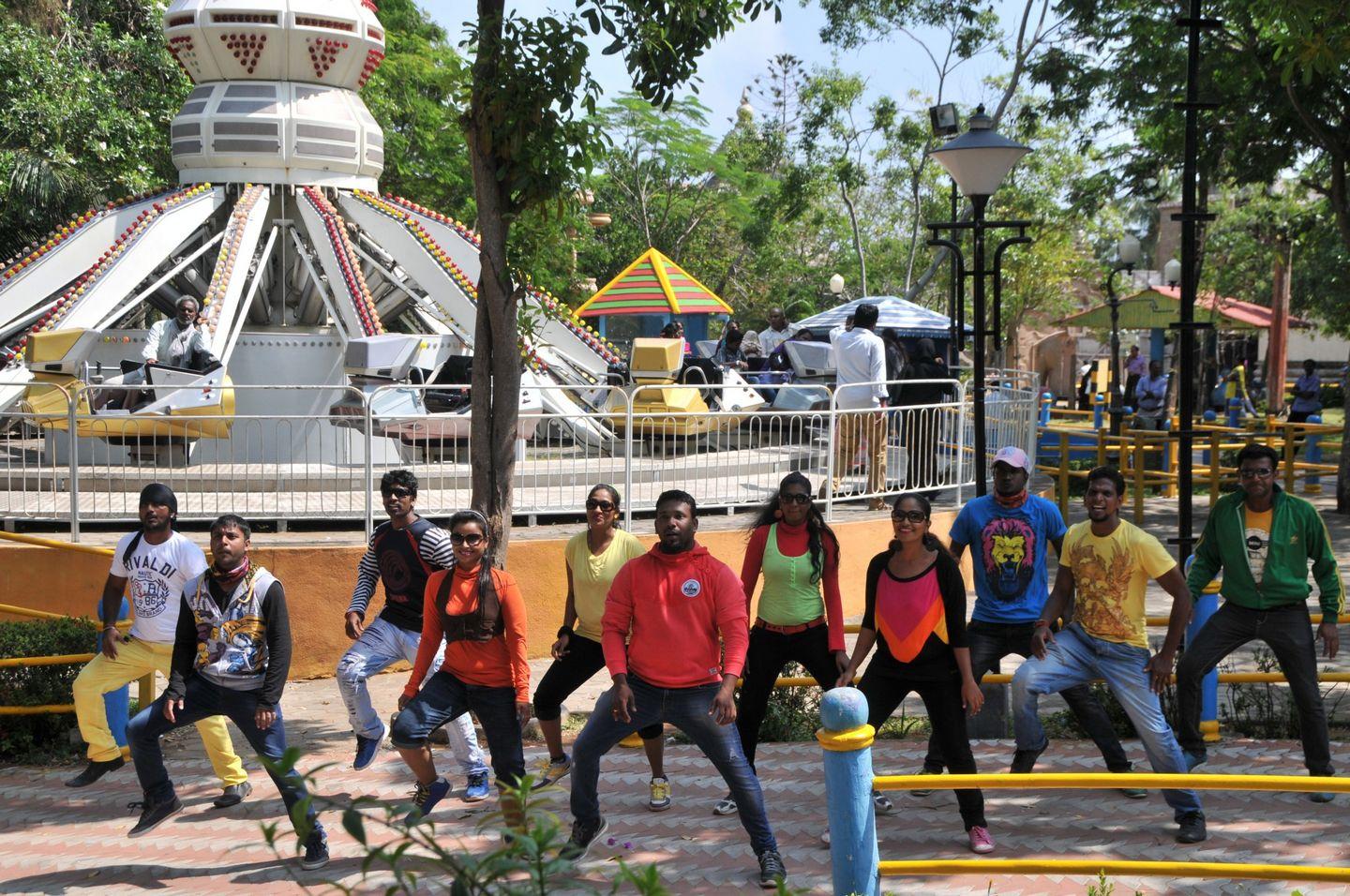 Yaanai Mel Kuthirai Savaari Movie Stills