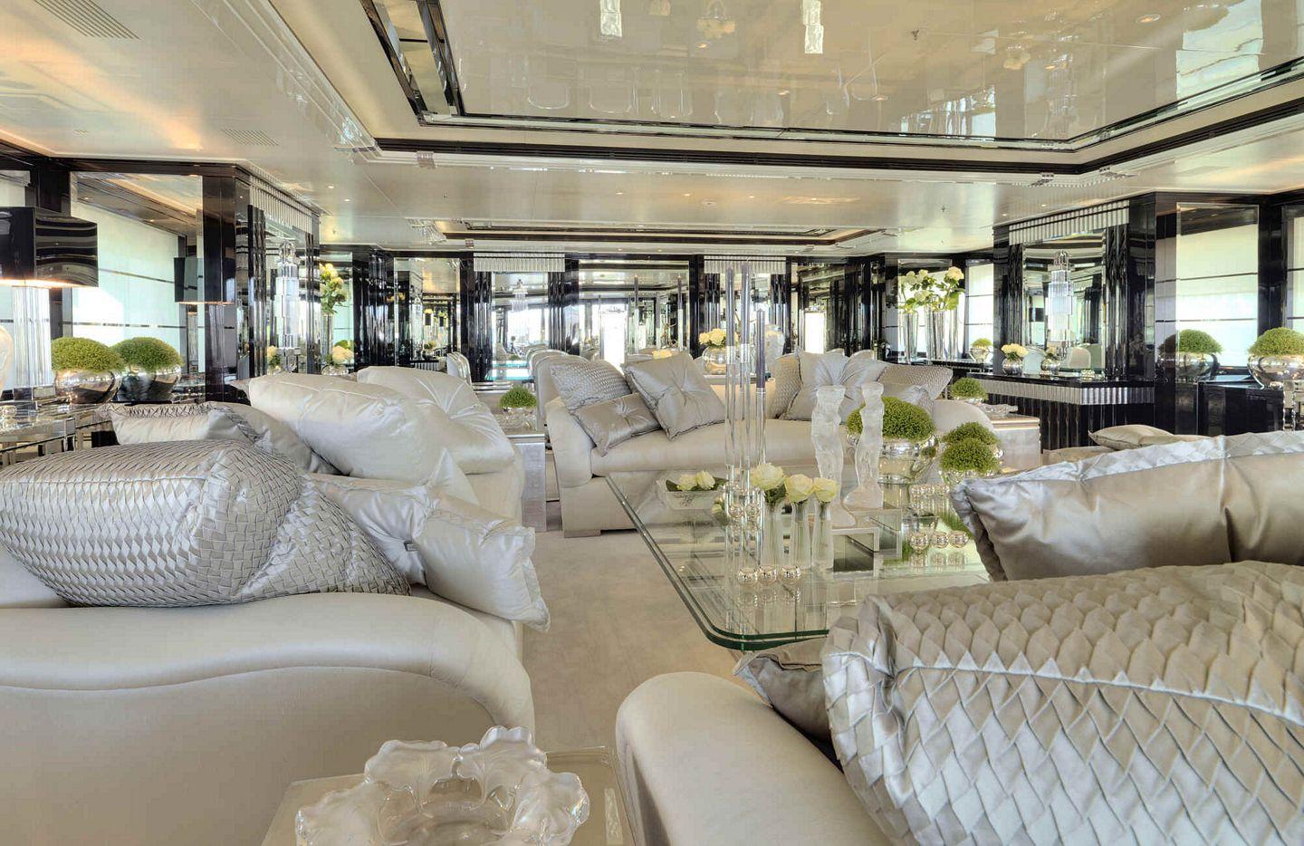 You Won’t Believe Some People Can Afford To Travel In Luxury Like This!