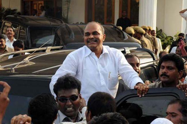 Death Anniversary Special: YS Rajasekhara Reddy Rare & Unseen Photos