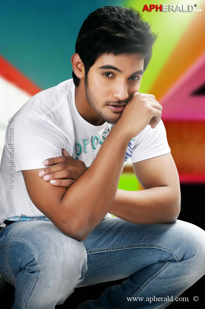 Aadi Latest Stills